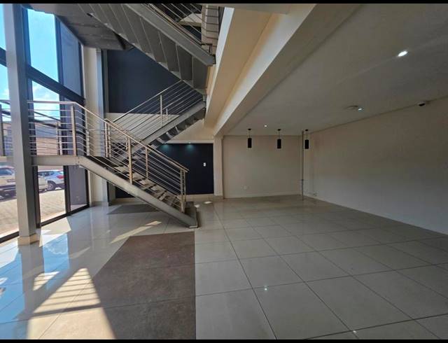 BUSINESS FOR SALE IN DIE HOEWES